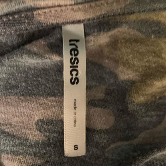 camo cropped long sleeve - Picture 2 of 2